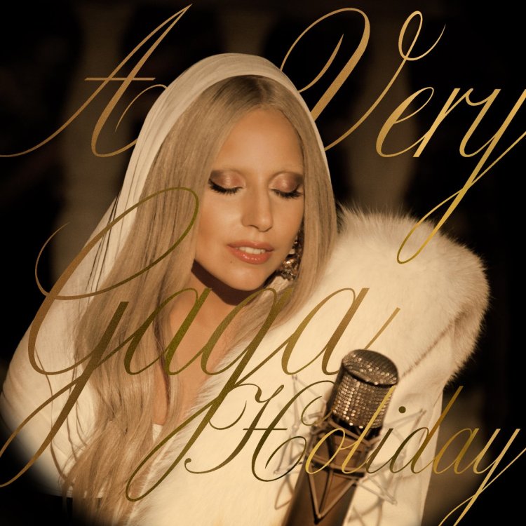 A_Very_Gaga_Holiday_-_Artwork.jpg