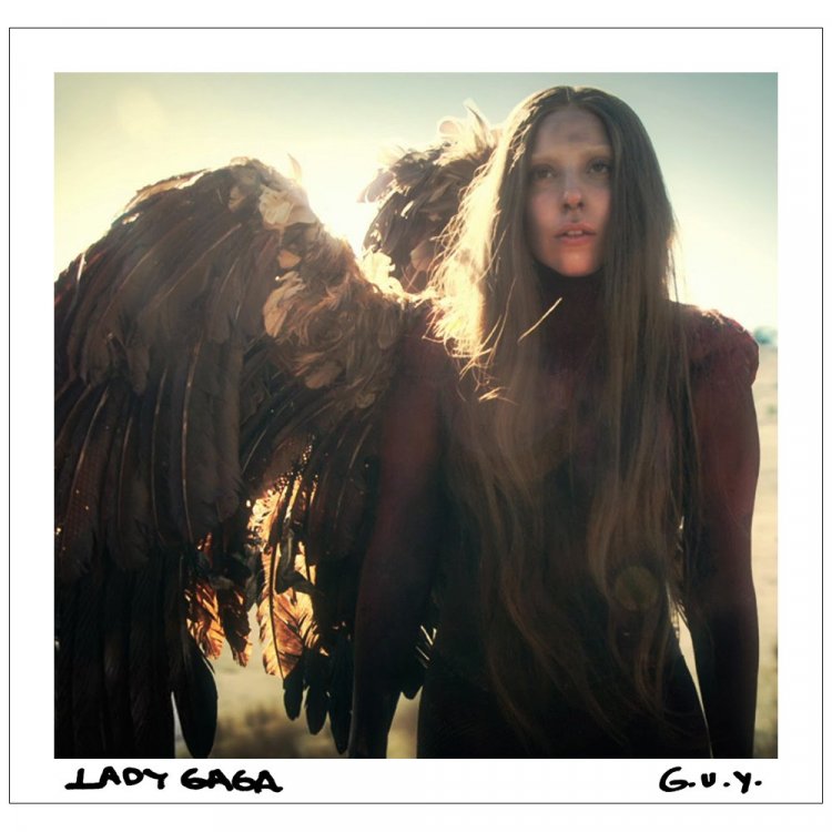 LadyGaga-Sing24GUY.jpg